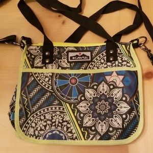 Kavu purse